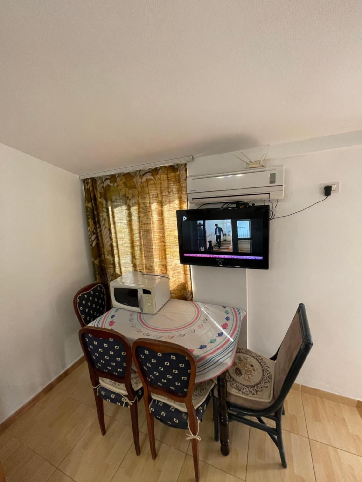 Willa House For Rent Jurgen Golem  Zewnętrze zdjęcie