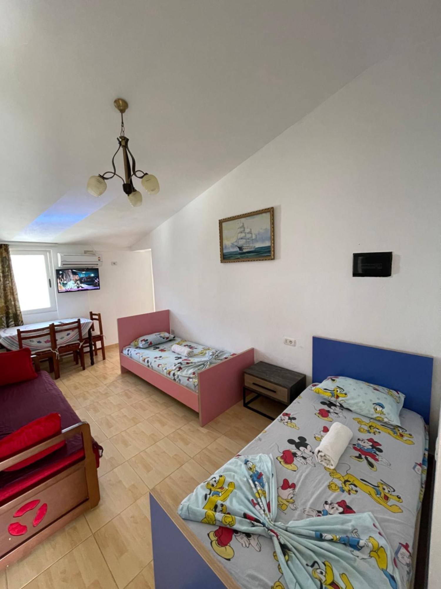 Willa House For Rent Jurgen Golem  Zewnętrze zdjęcie